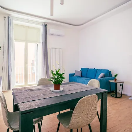 Song House Centro Storico 7 Pax * Neapol