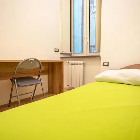 Song House Centro Storico 7 Pax * Neapol