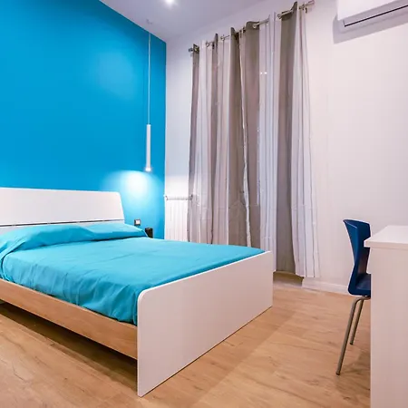 Song House Centro Storico 7 Pax * Neapol