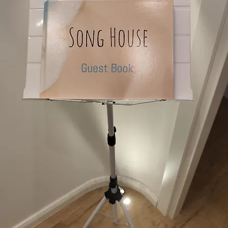 Song House Centro Storico 7 Pax Apartament *